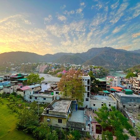 Hotel Manikut Rishikesh Exterior photo